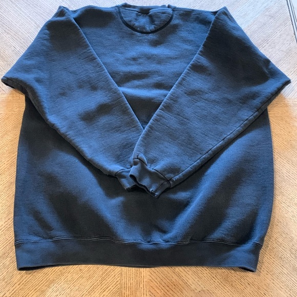 Hard Rock Hollywood Pullover - Picture 4 of 4